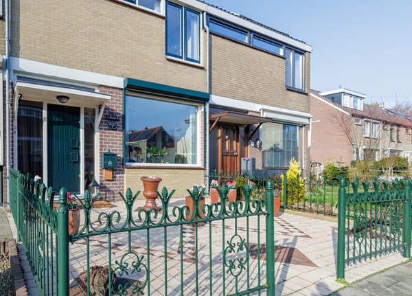 For sale: Bernhardstraat 9, 3264 XC Nieuw-Beijerland